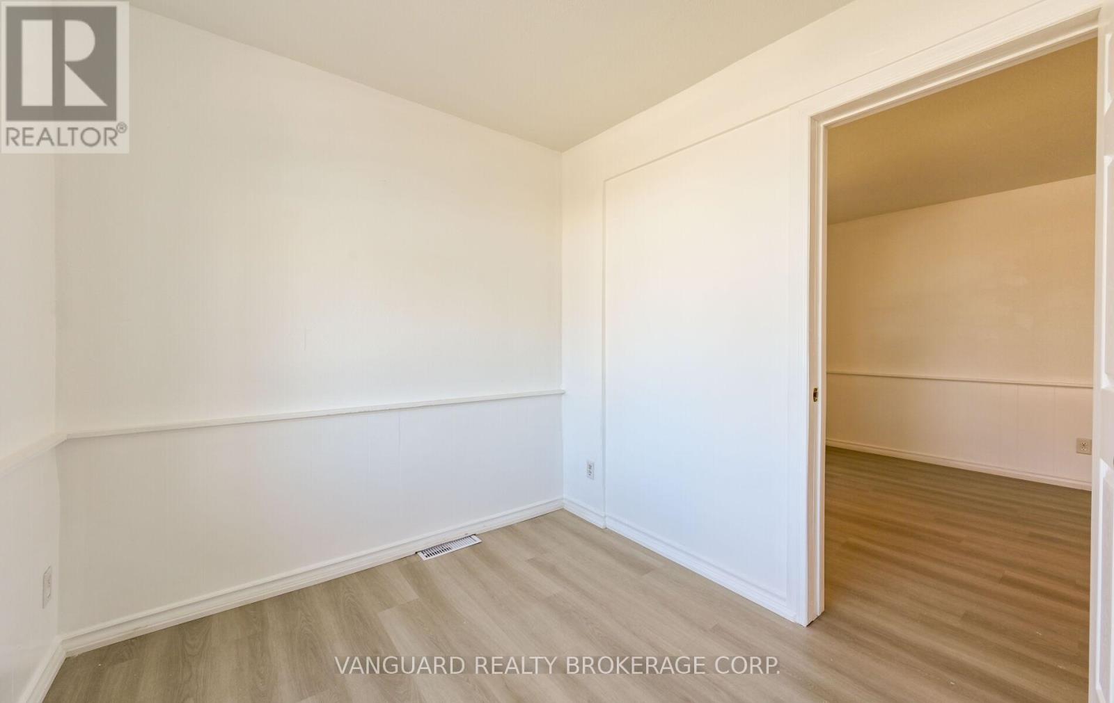 103 Mulcaster Street, Barrie, Ontario  L4M 3M7 - Photo 44 - S13110124