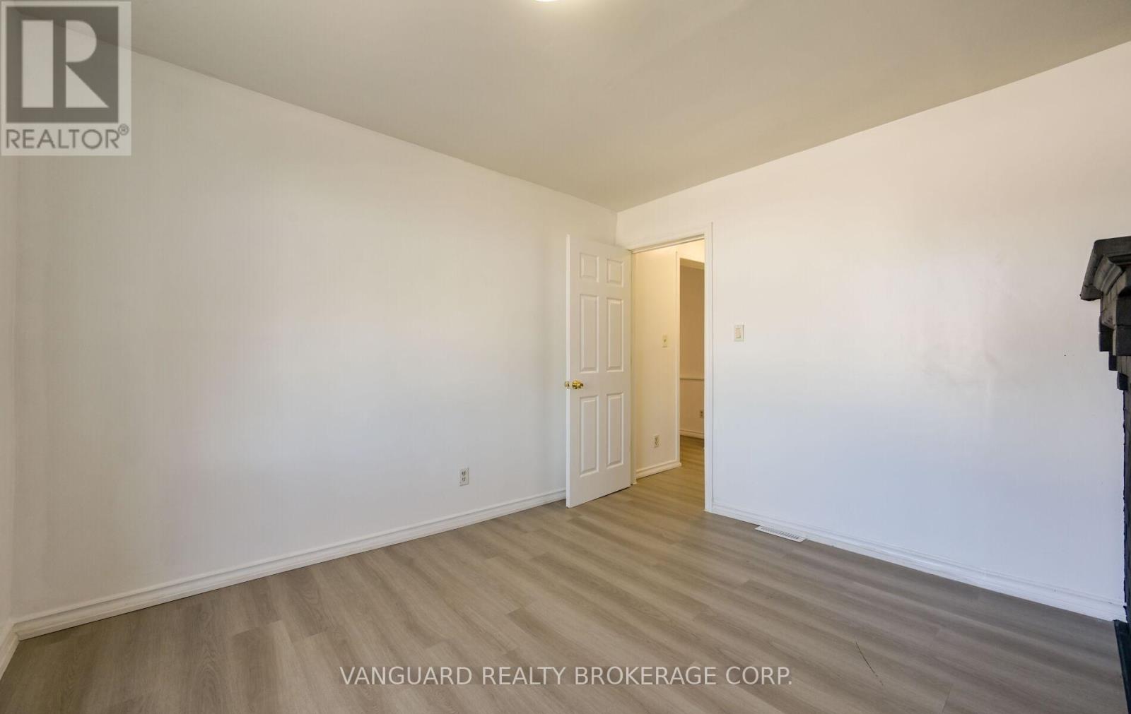 103 Mulcaster Street, Barrie, Ontario  L4M 3M7 - Photo 47 - S13110124