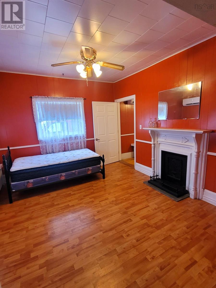 25 Shepard Lane, Glace Bay, Nova Scotia  B1A 1Z9 - Photo 8 - 202604134