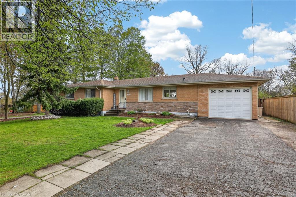 269 Robinson Street, Woodstock, Ontario  N4S 3B8 - Photo 3 - 40825766