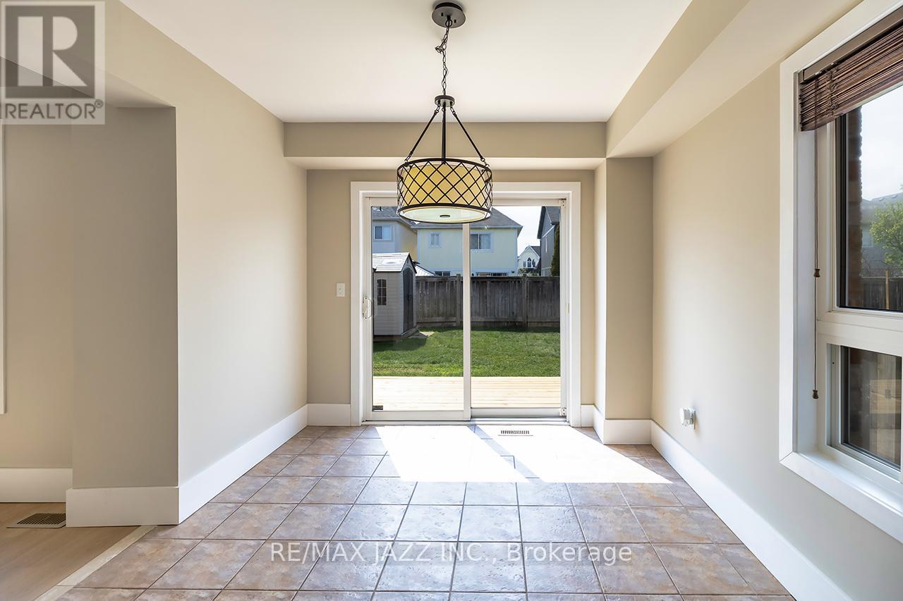 70 Allison Street, Clarington, Ontario  L1C 0B6 - Photo 7 - E13110142