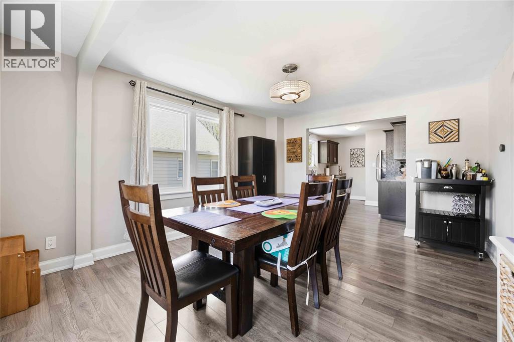 827 London Road, Sarnia, Ontario  N7T 4X7 - Photo 10 - 26010095