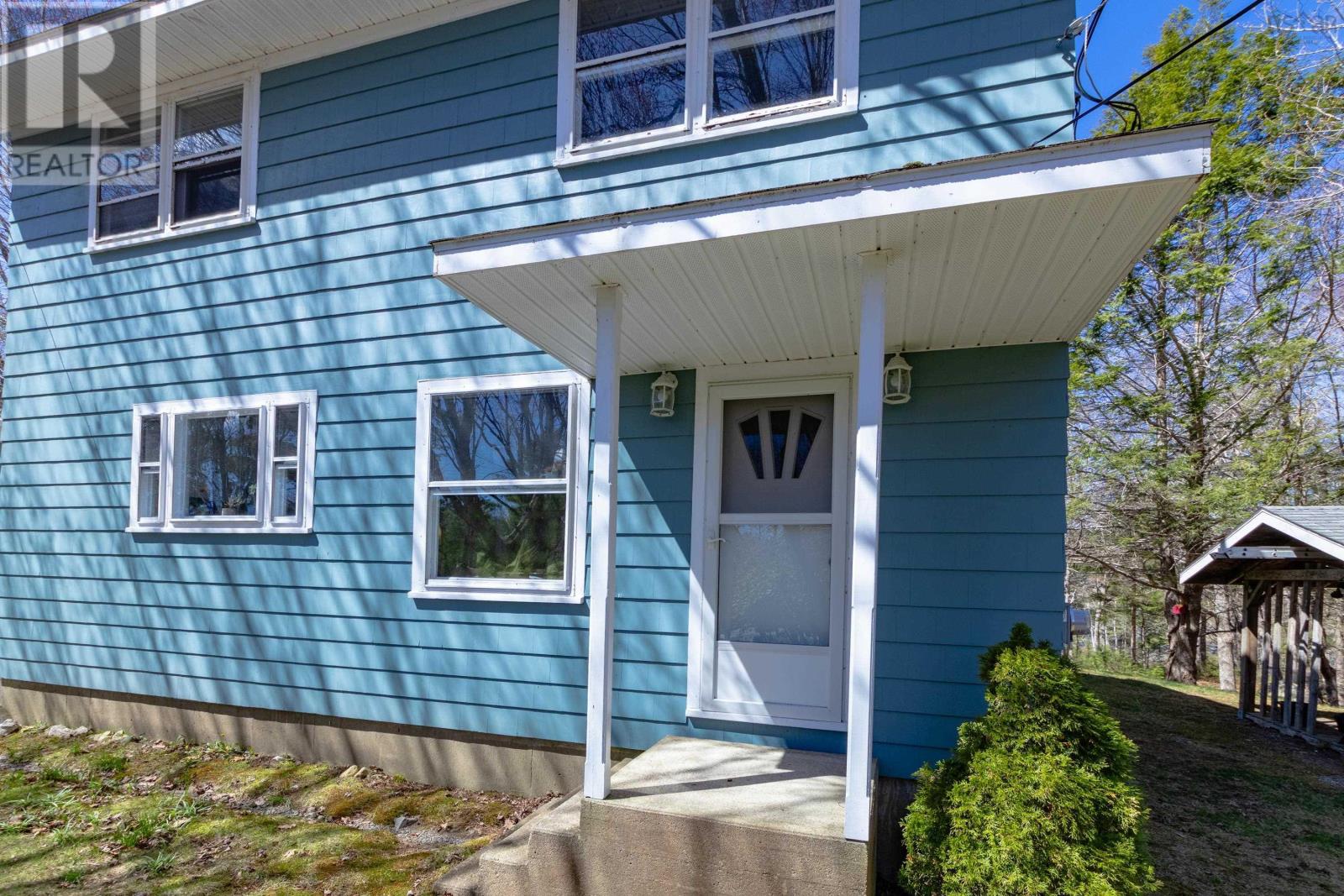 109 Ohio Road, Shelburne, Nova Scotia  B0T 1W0 - Photo 3 - 202604433