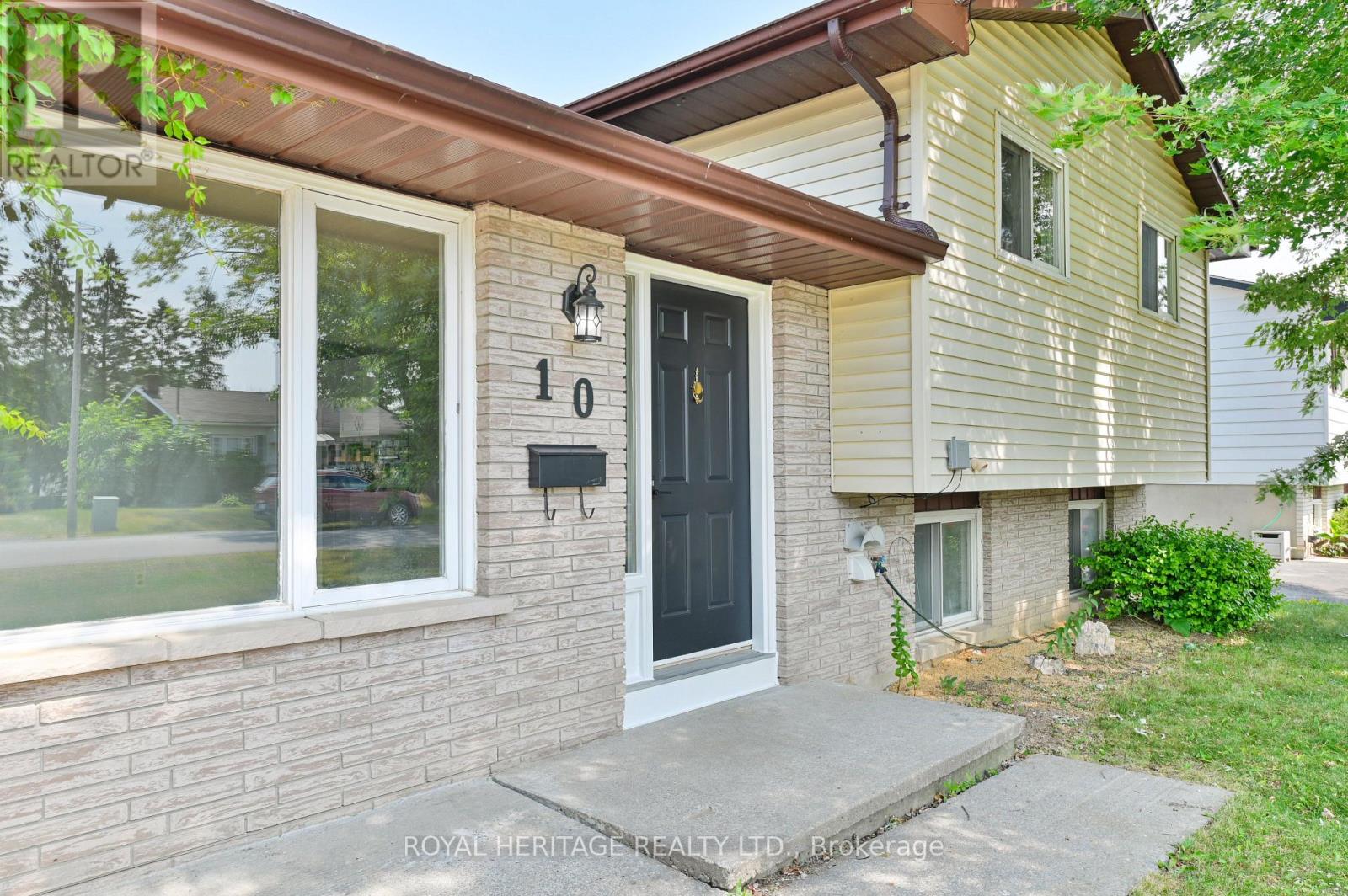 10 Reid Street, Greater Napanee, Ontario  K7R 3V2 - Photo 4 - X13110152