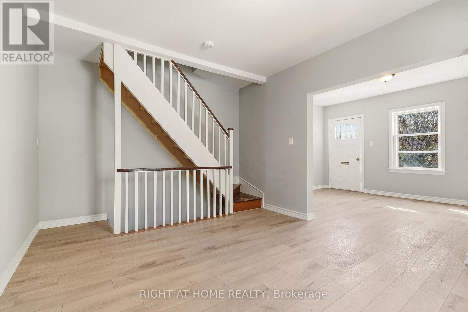 204 Jasper Street, Milton, Ontario  L9T 1T5 - Photo 15 - W13110086