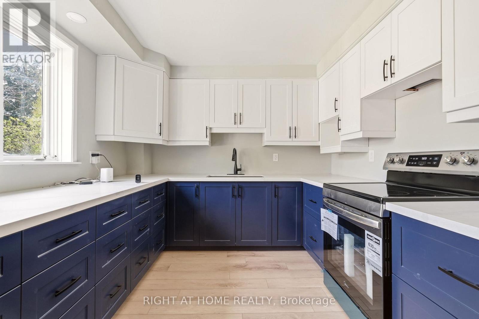 204 Jasper Street, Milton, Ontario  L9T 1T5 - Photo 7 - W13110086