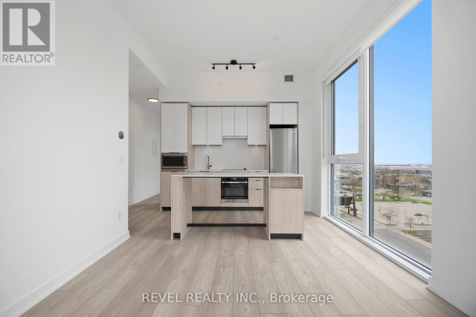 921 - 1007 The Queensway Street, Toronto, Ontario  M8Z 0H4 - Photo 14 - W13110136