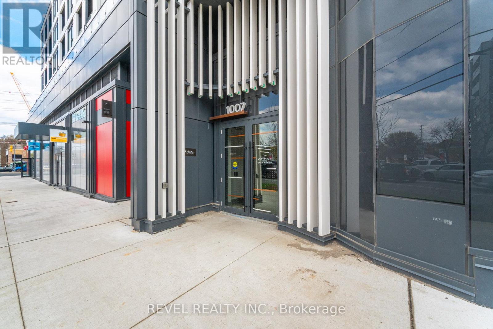 921 - 1007 The Queensway Street, Toronto, Ontario  M8Z 0H4 - Photo 2 - W13110136