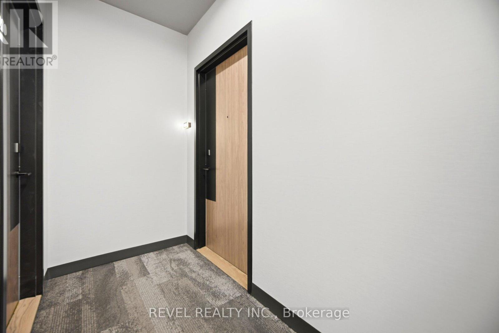 921 - 1007 The Queensway Street, Toronto, Ontario  M8Z 0H4 - Photo 7 - W13110136