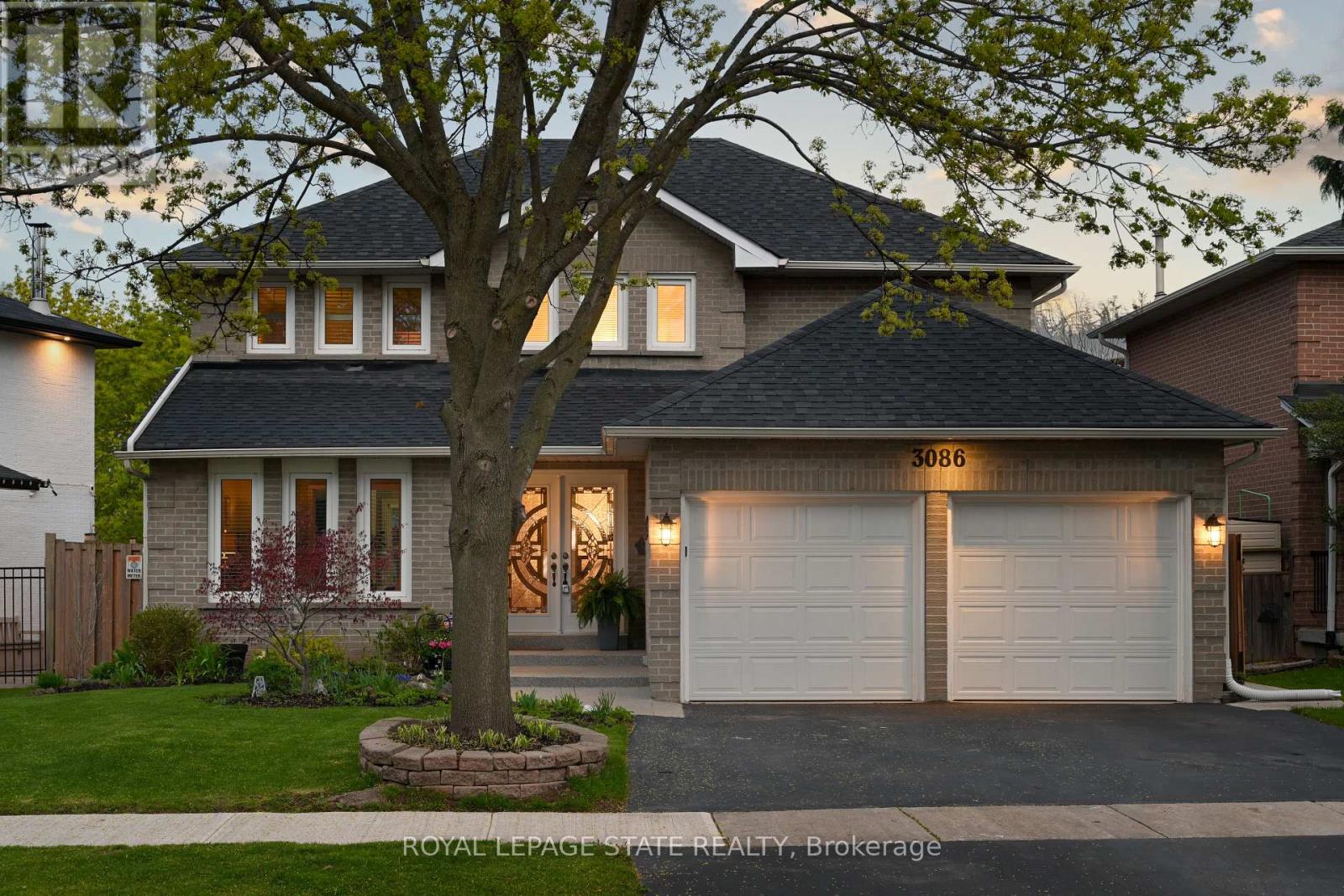 3086 SWANSEA DRIVE, Oakville, Ontario