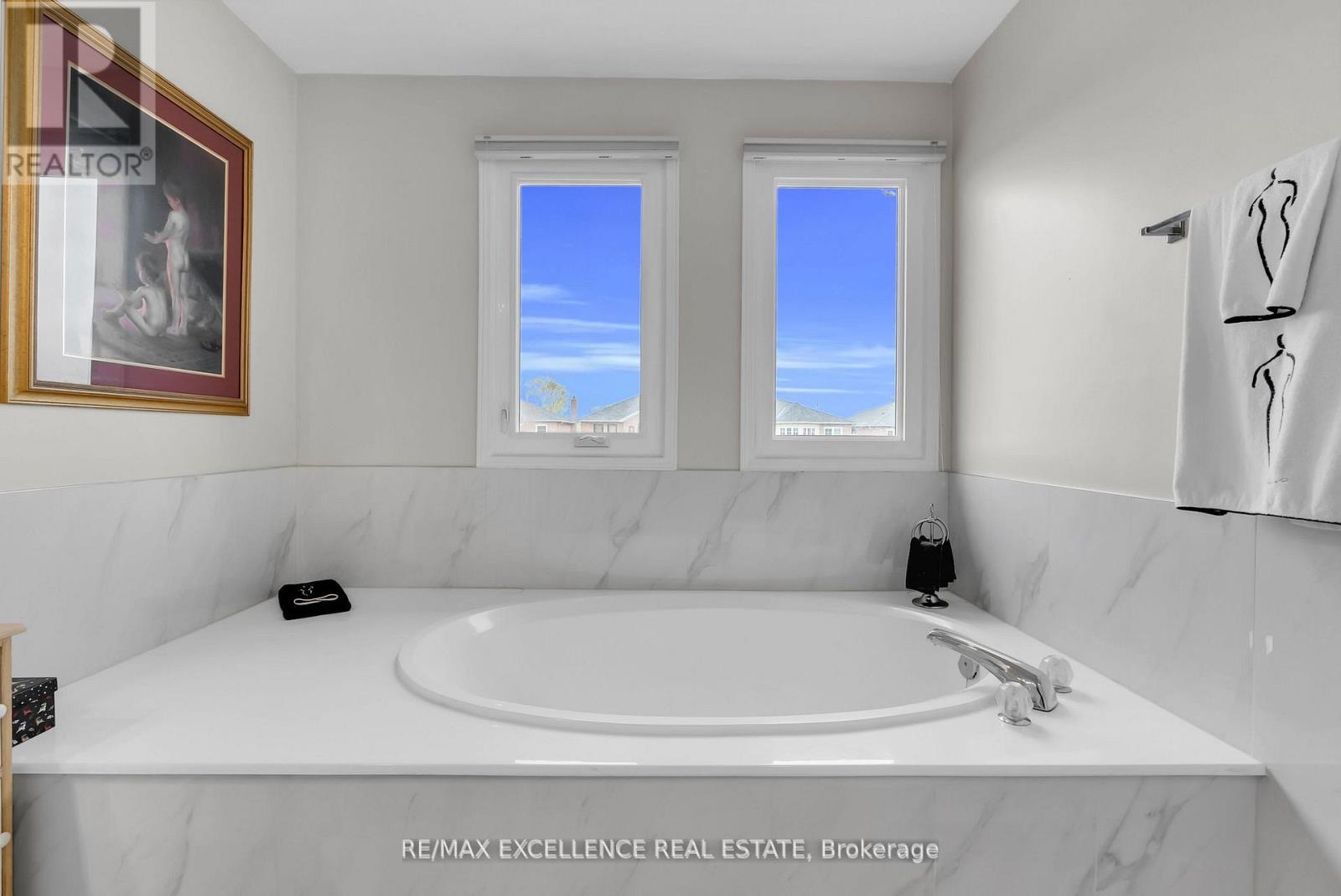 4 Novella Place, Brampton, Ontario  L6S 5X1 - Photo 31 - W13110184
