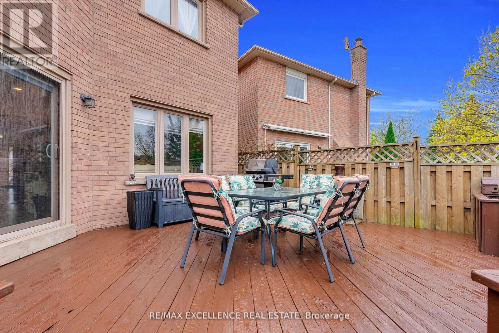 4 Novella Place, Brampton, Ontario  L6S 5X1 - Photo 42 - W13110184
