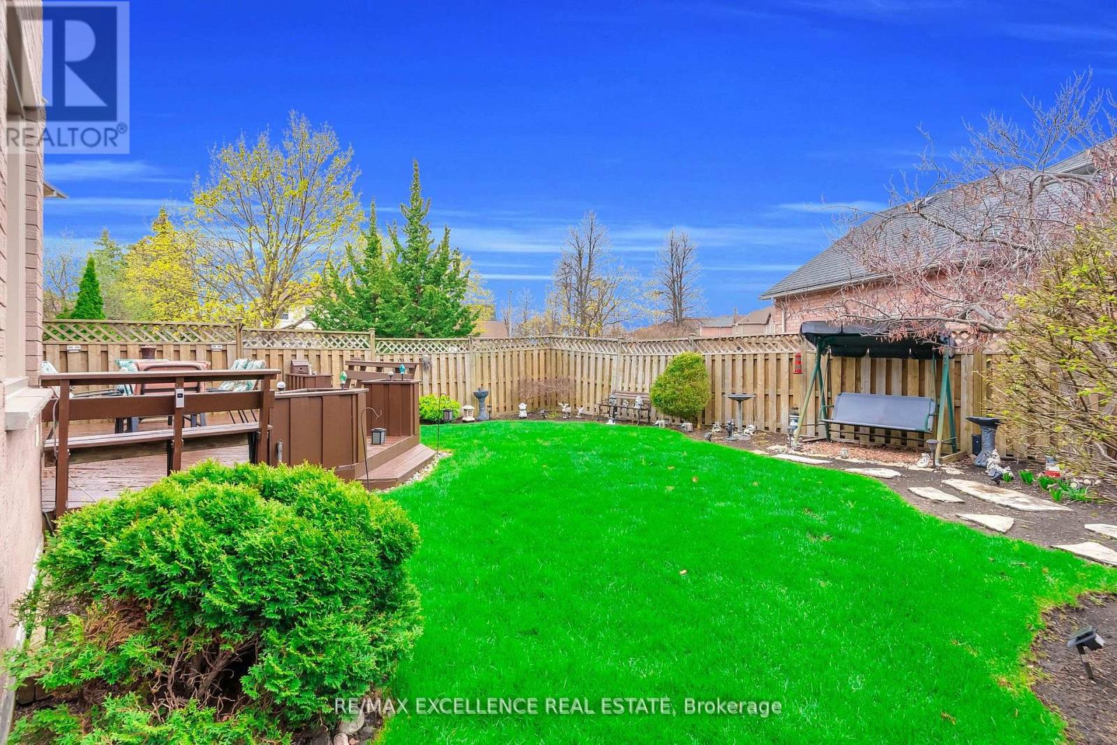 4 Novella Place, Brampton, Ontario  L6S 5X1 - Photo 45 - W13110184