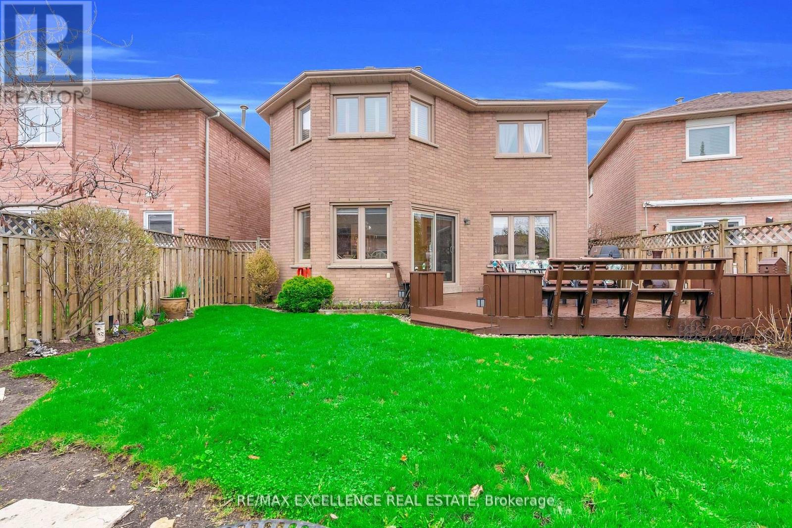 4 Novella Place, Brampton, Ontario  L6S 5X1 - Photo 47 - W13110184