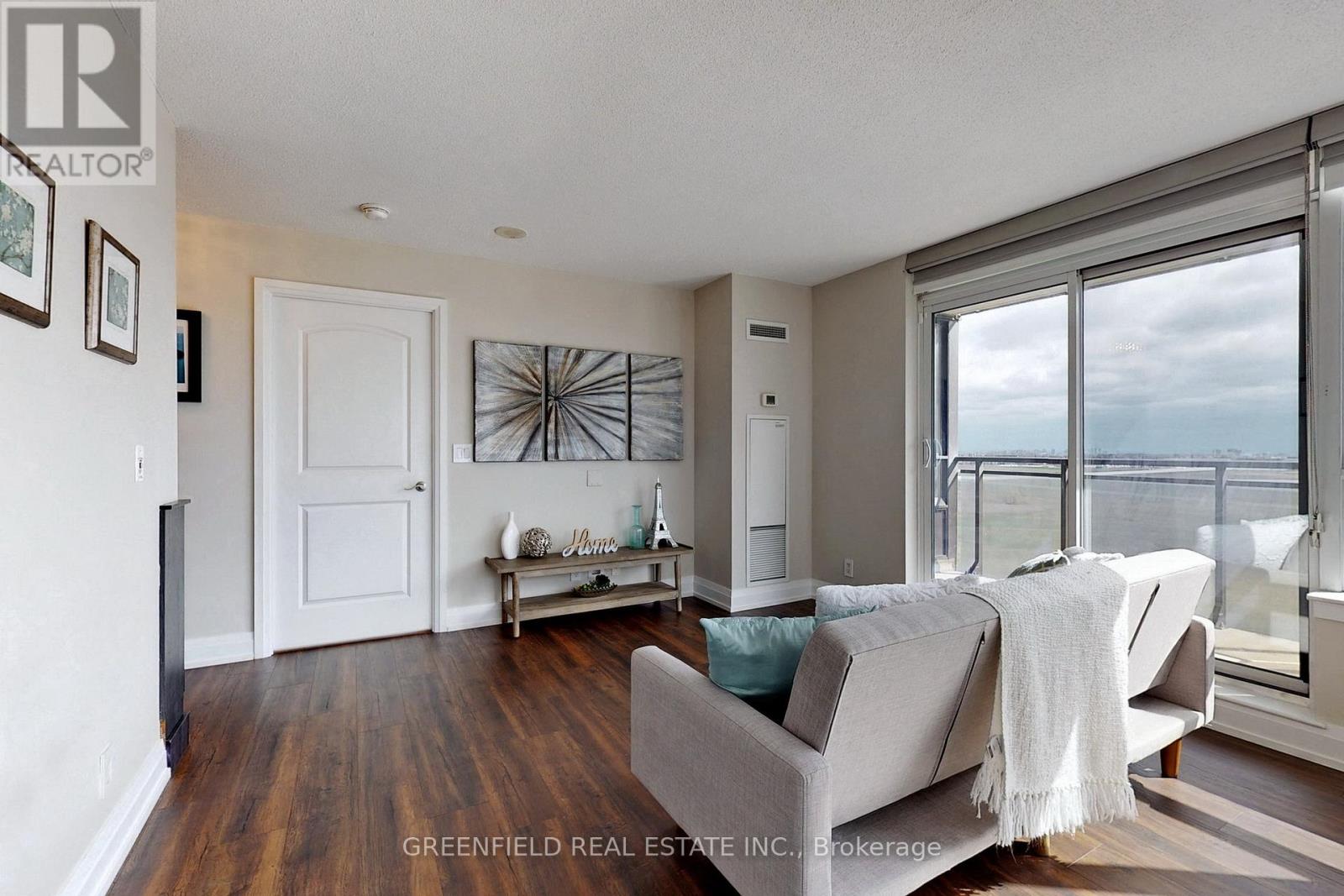 1214 - 1070 Sheppard Avenue W, Toronto, Ontario  M3J 0G8 - Photo 3 - W13110228