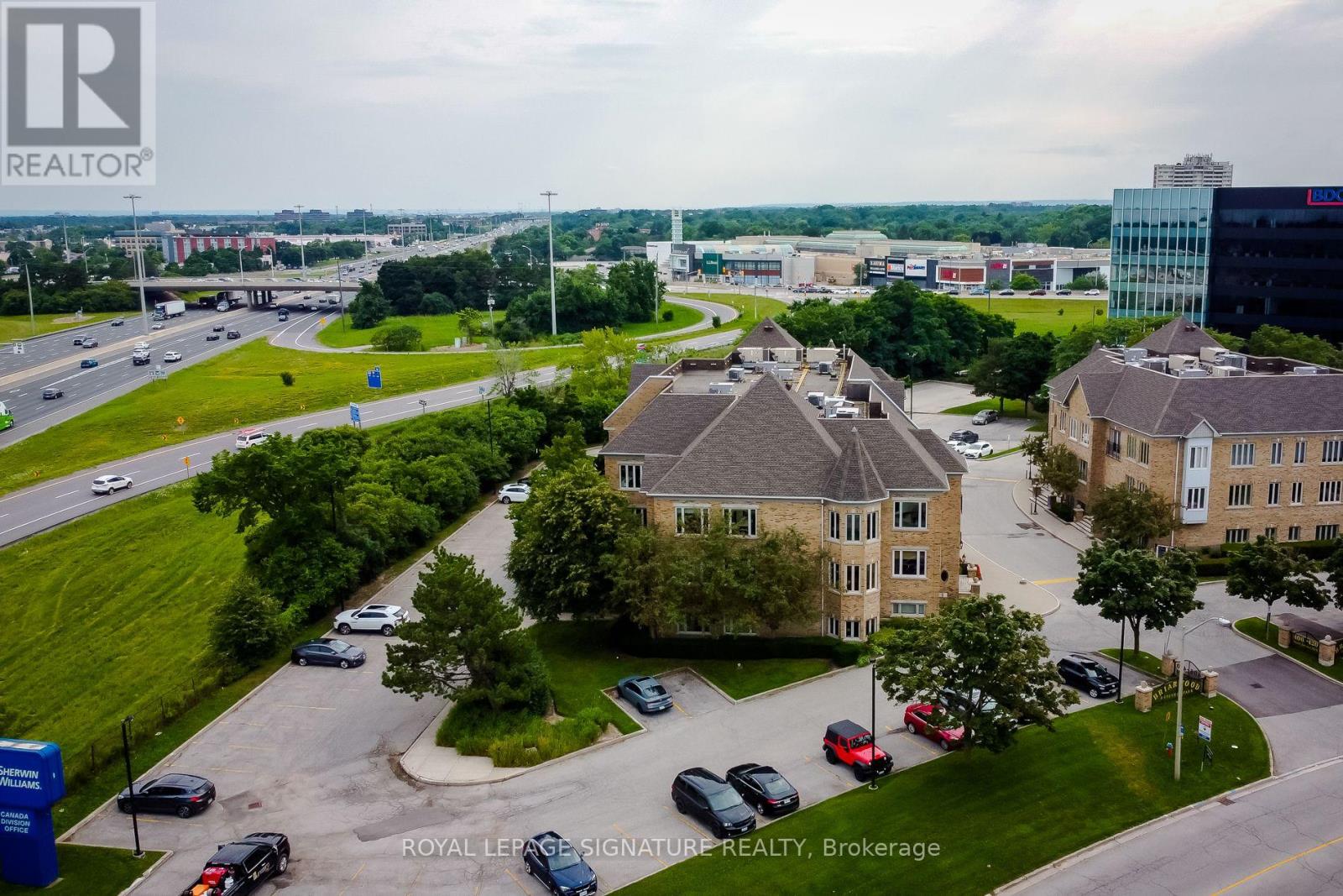 300 - 416 North Service Road E, Oakville, Ontario  L6H 5R2 - Photo 39 - W13110236