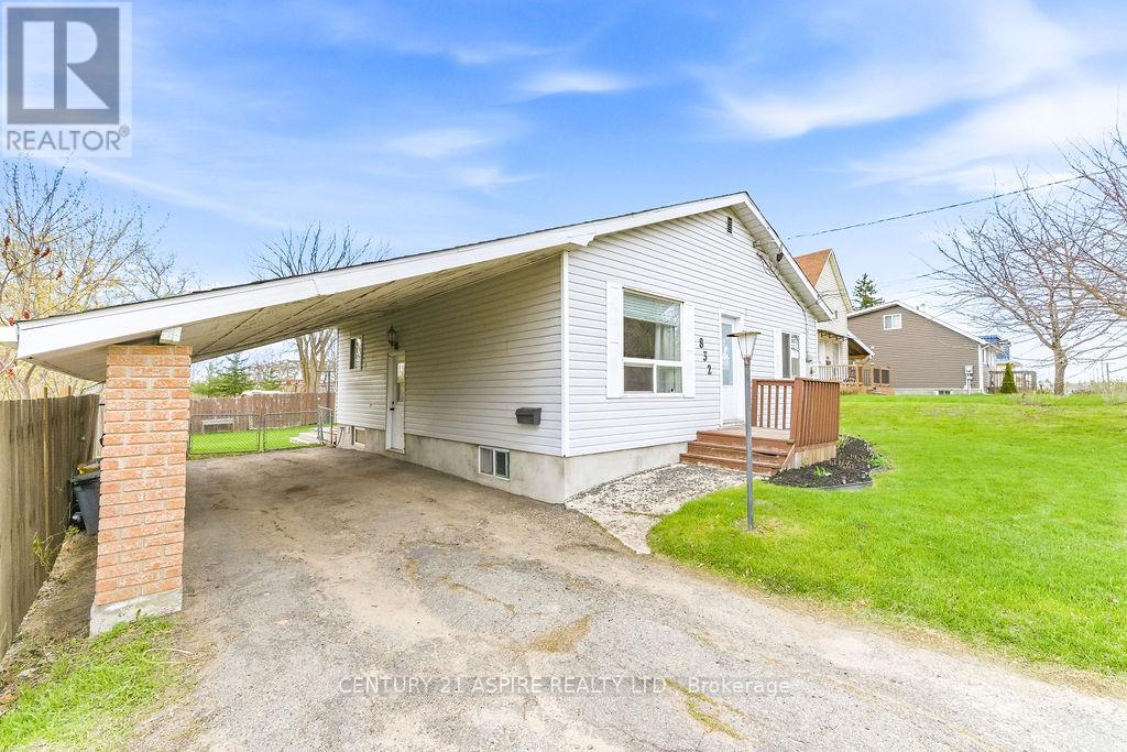 832 River Road, Pembroke, Ontario  K8A 1A7 - Photo 3 - X13110094