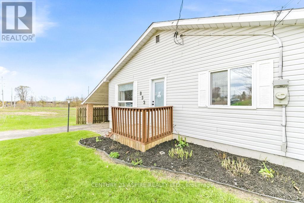 832 River Road, Pembroke, Ontario  K8A 1A7 - Photo 5 - X13110094
