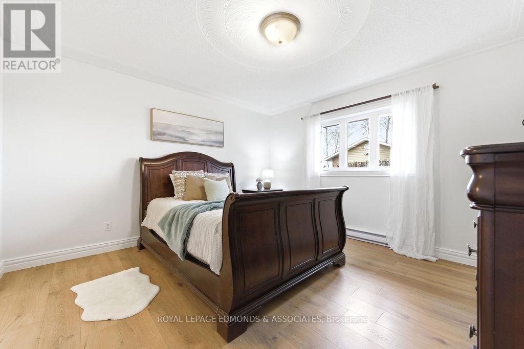 47 Cameron Street, Whitewater Region, Ontario  K0J 1C0 - Photo 19 - X13110212