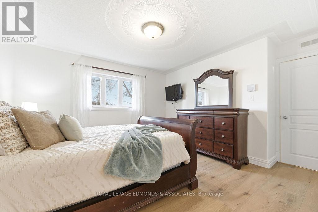 47 Cameron Street, Whitewater Region, Ontario  K0J 1C0 - Photo 20 - X13110212