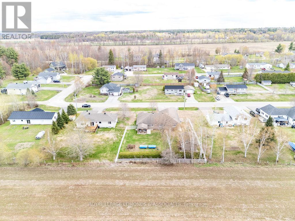 47 Cameron Street, Whitewater Region, Ontario  K0J 1C0 - Photo 32 - X13110212