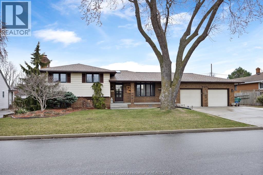 MLS# 26010686: 2374 RANDOLPH AVENUE, Windsor, Canada