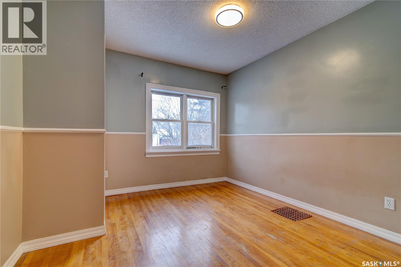 2627 Atkinson Street, Regina, Saskatchewan  S4N 3Y1 - Photo 12 - SK035560