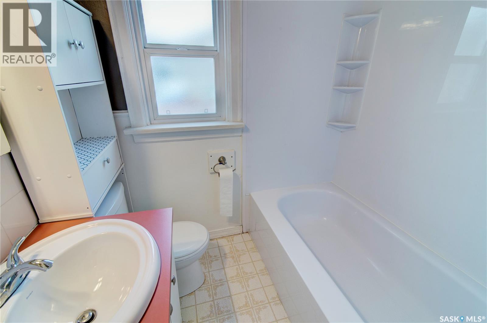 2627 Atkinson Street, Regina, Saskatchewan  S4N 3Y1 - Photo 16 - SK035560