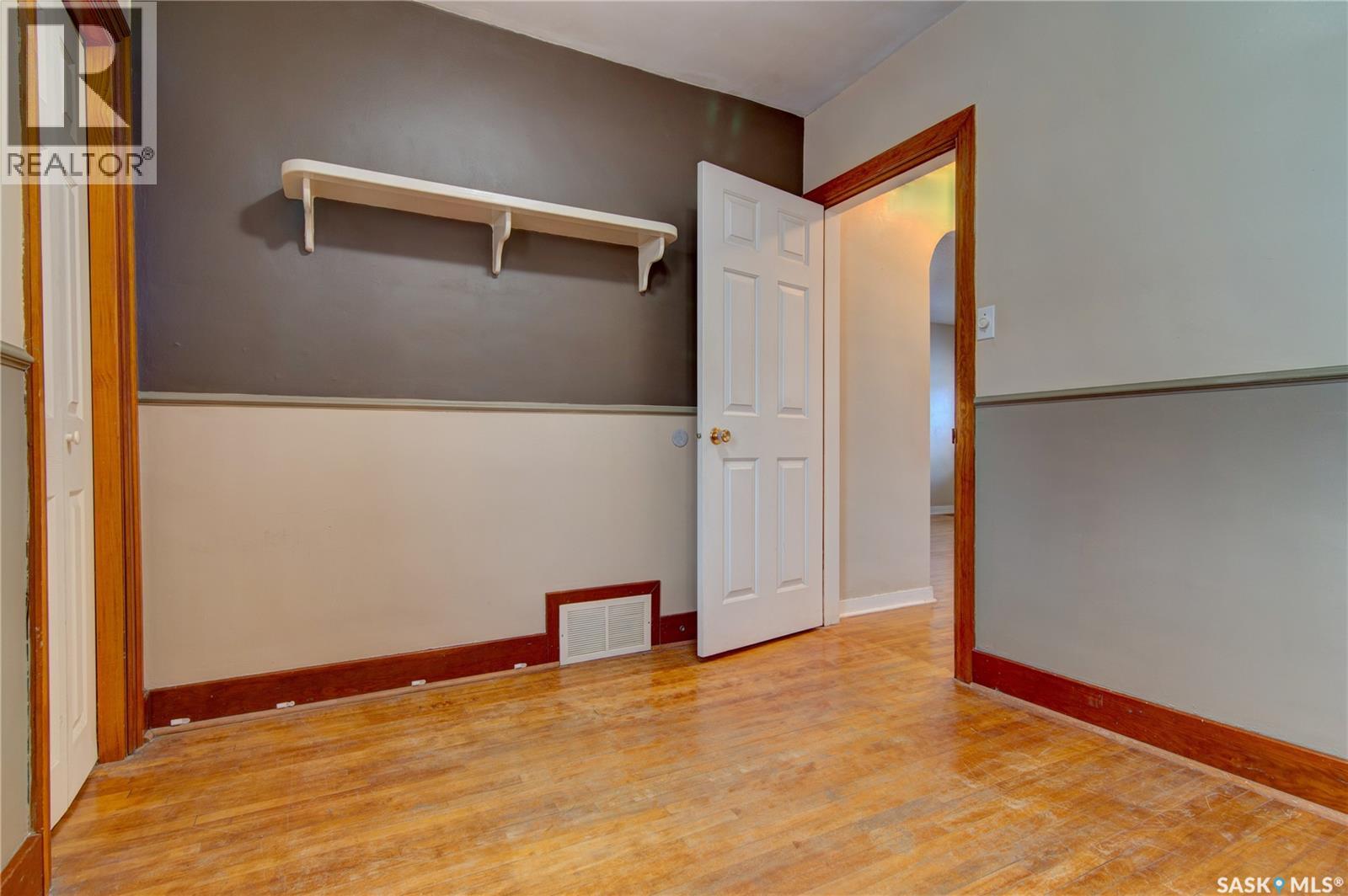 2627 Atkinson Street, Regina, Saskatchewan  S4N 3Y1 - Photo 18 - SK035560