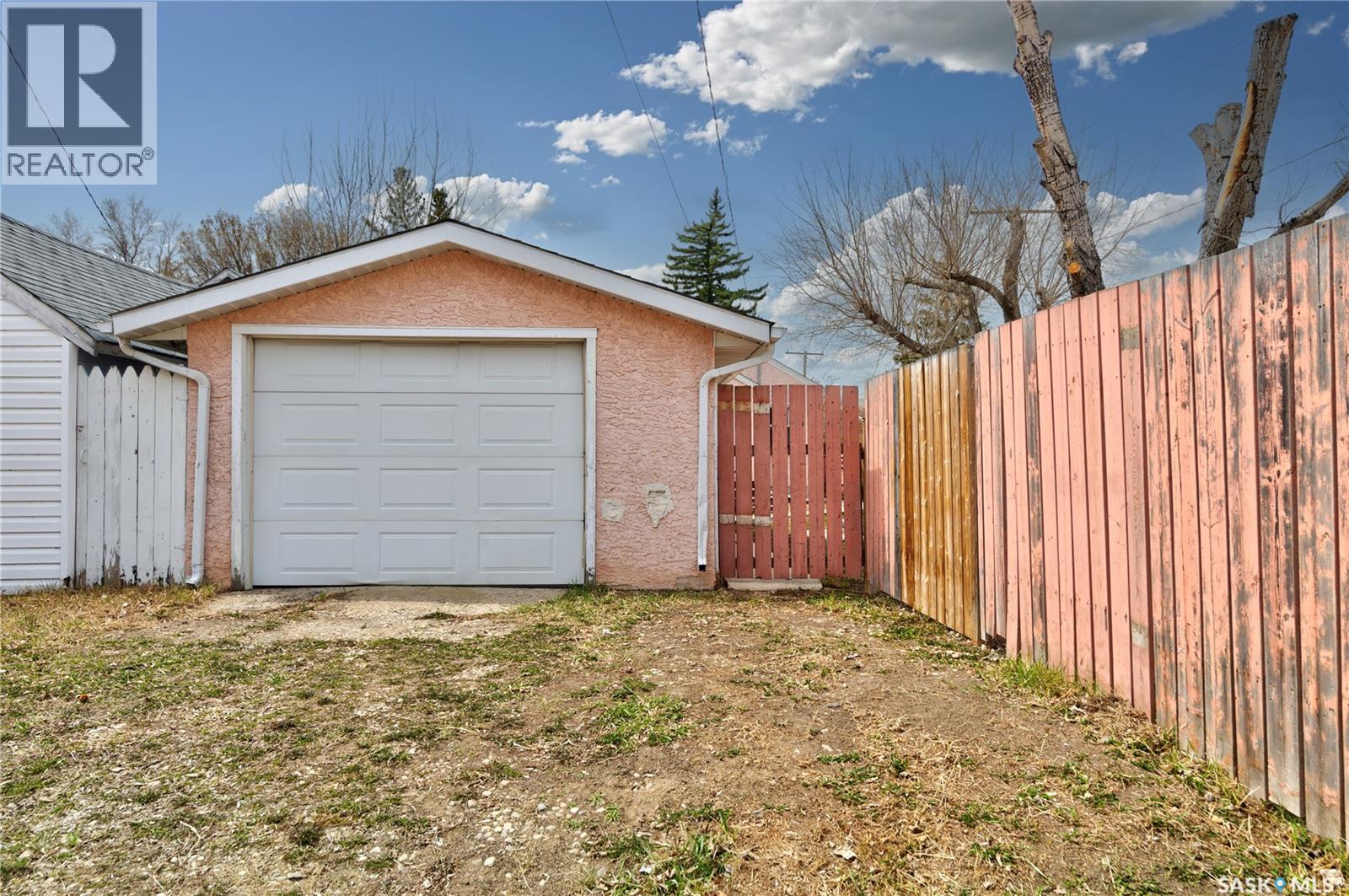 2627 Atkinson Street, Regina, Saskatchewan  S4N 3Y1 - Photo 26 - SK035560
