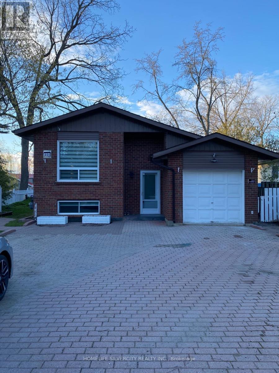 904 Lake Drive E, Georgina, Ontario  L0E 1L0 - Photo 2 - N13104550