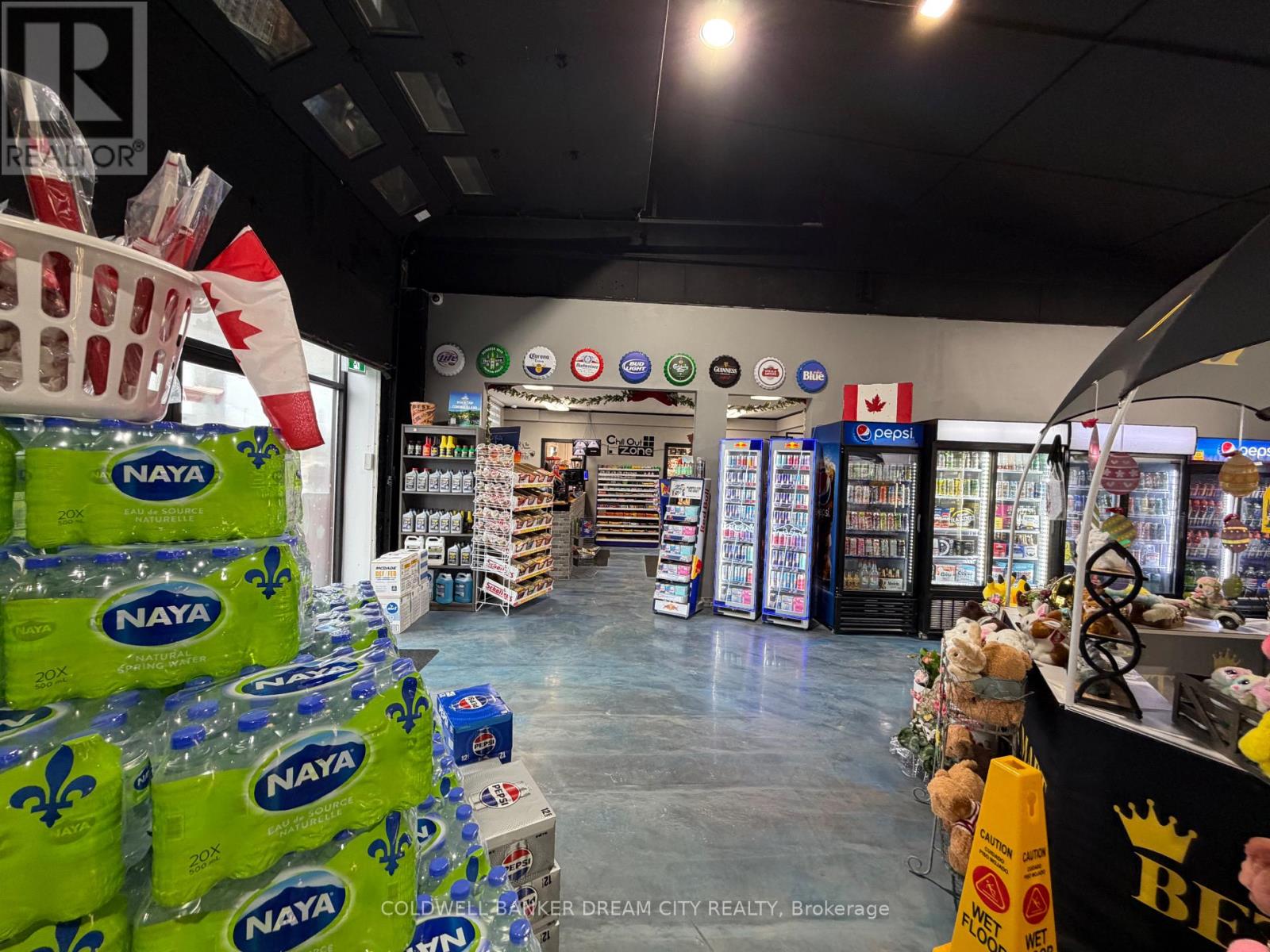 8629 Middle Line Road, Chatham-Kent, Ontario  N0P 1G0 - Photo 12 - X13110256