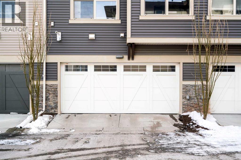 603, 32 Horseshoe Crescent, Cochrane, Alberta  T4C 2P4 - Photo 5 - A2287191