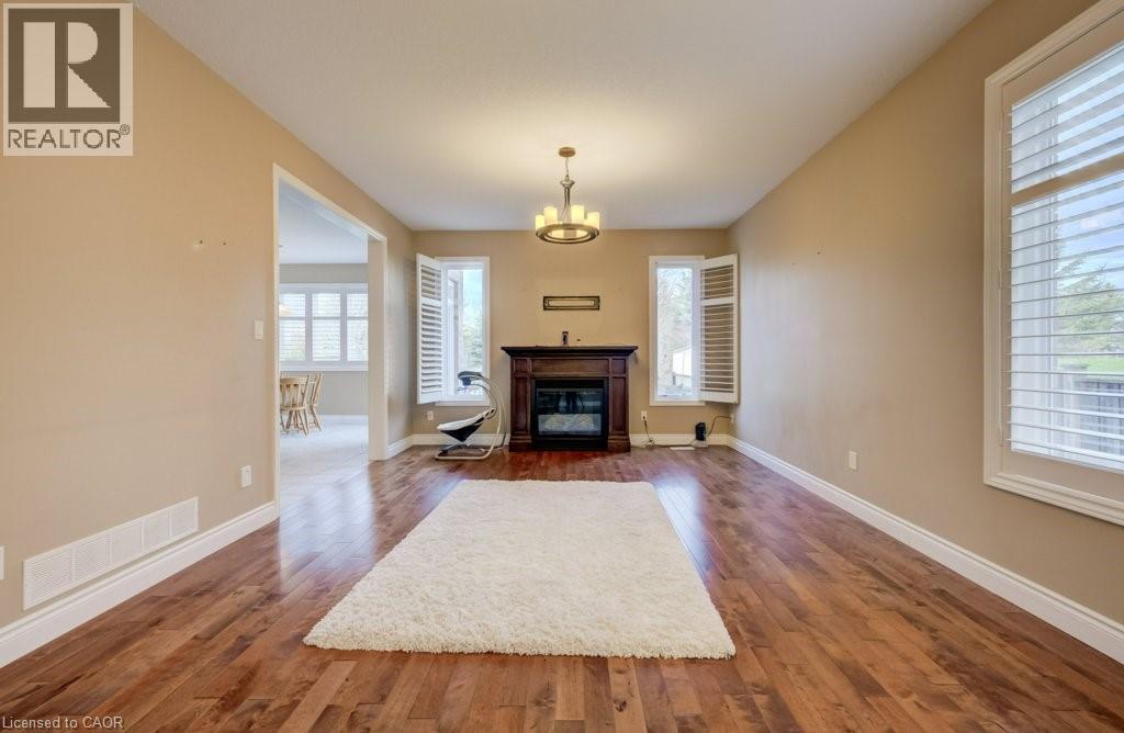 331 Westpark Crescent, Waterloo, Ontario  N2T 3A2 - Photo 7 - 40825731