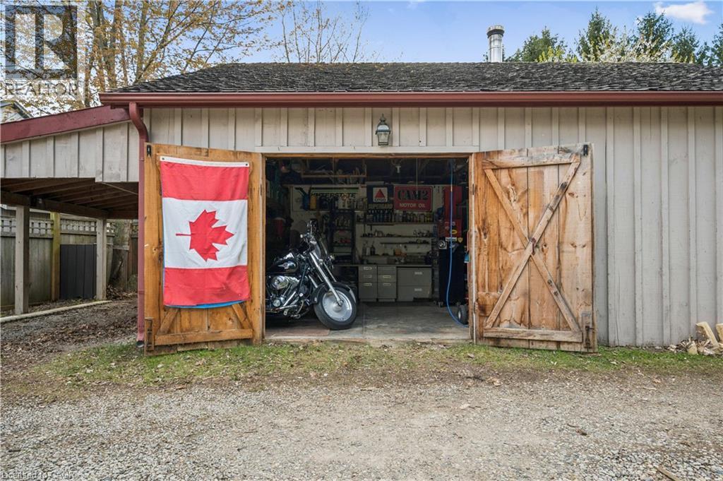 630 Robert Ferrie Drive, Kitchener, Ontario  N2P 2R4 - Photo 33 - 40824435