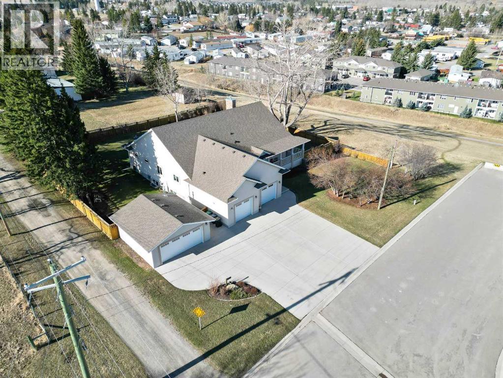 341 1 Avenue SE, Diamond Valley, Alberta  T0L 0H0 - Photo 45 - A2296785