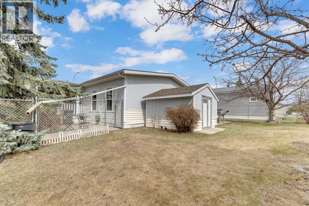101, 37543 England Way, Rural Red Deer County, Alberta  T4S 2C3 - Photo 32 - A2304917