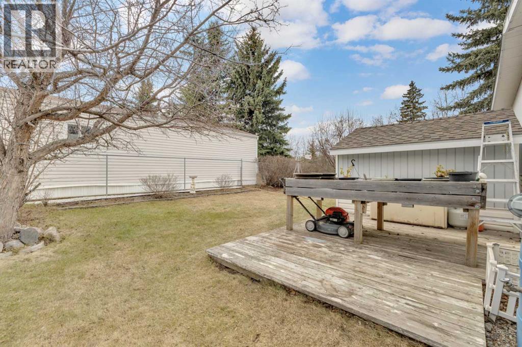 101, 37543 England Way, Rural Red Deer County, Alberta  T4S 2C3 - Photo 35 - A2304917