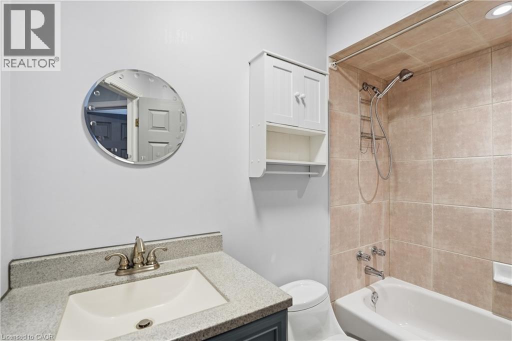 2 Amore Boulevard, Hamilton, Ontario  L9B 2V3 - Photo 17 - 40825840