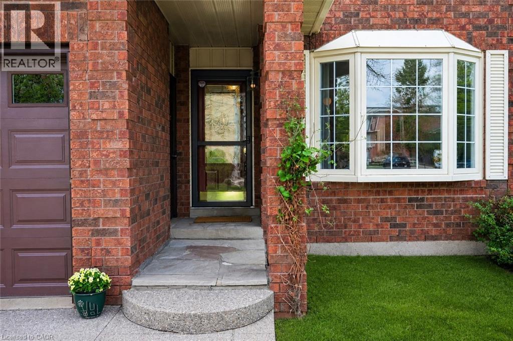 2330 Marine Drive, Oakville, Ontario  L6L 1C3 - Photo 2 - 40822631