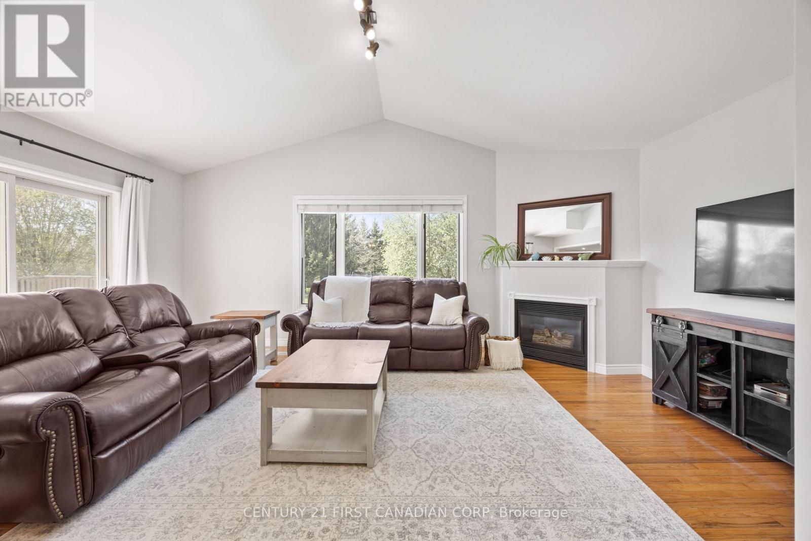 114 Brookfield Street, Middlesex Centre, Ontario  N0M 1P0 - Photo 15 - X13110316