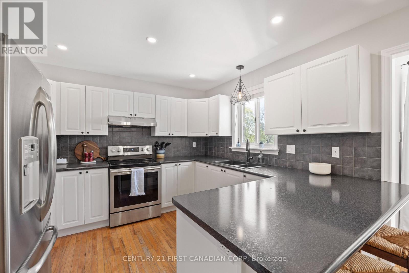 114 Brookfield Street, Middlesex Centre, Ontario  N0M 1P0 - Photo 18 - X13110316