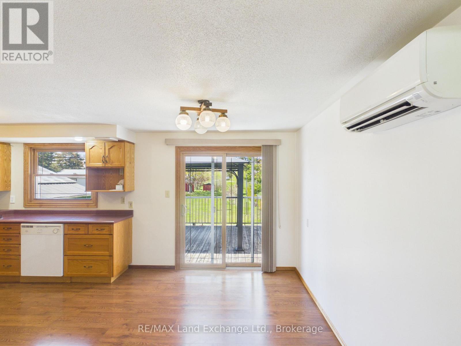 400 Adelaide Street, Kincardine, Ontario  N2Z 2W2 - Photo 5 - X13110234