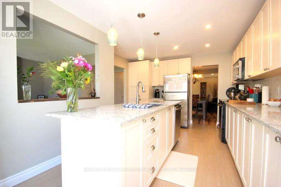 18 Chickasaw Crescent, Ottawa, Ontario  K2M 1M4 - Photo 5 - X13110384