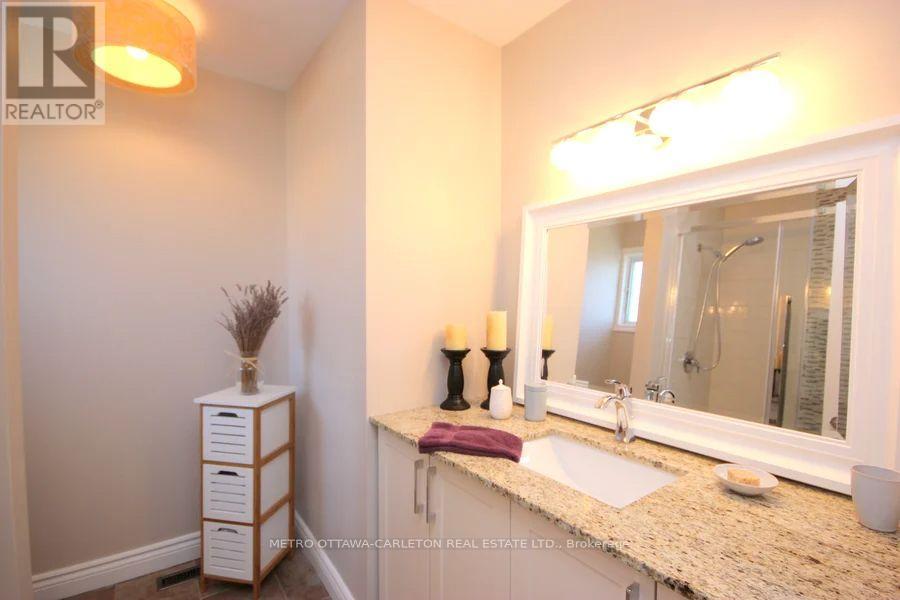 18 Chickasaw Crescent, Ottawa, Ontario  K2M 1M4 - Photo 8 - X13110384