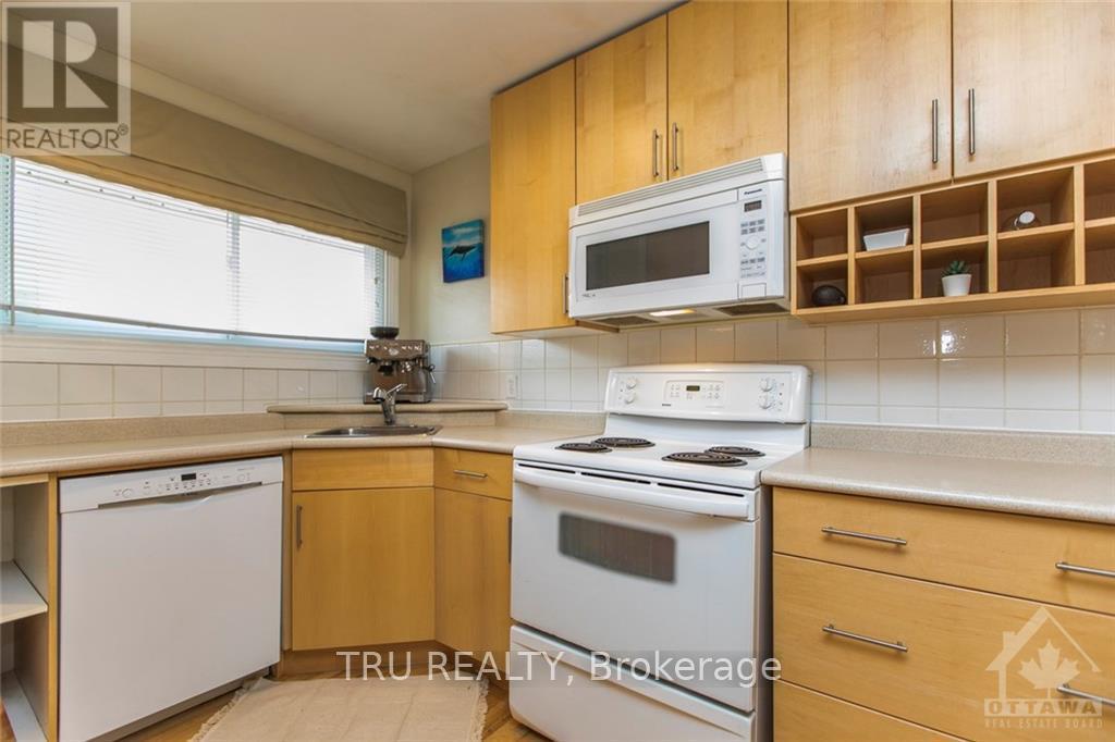 A - 1337 Bloomsbury Crescent, Ottawa, Ontario  K2C 2Y8 - Photo 10 - X13110558