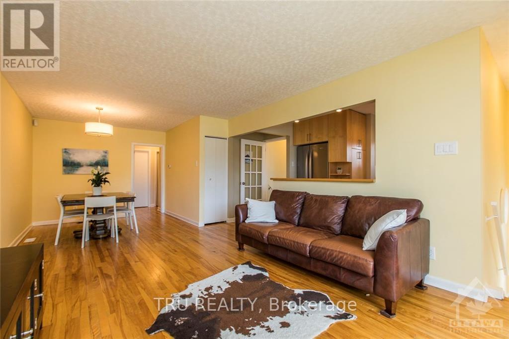 A - 1337 Bloomsbury Crescent, Ottawa, Ontario  K2C 2Y8 - Photo 6 - X13110558