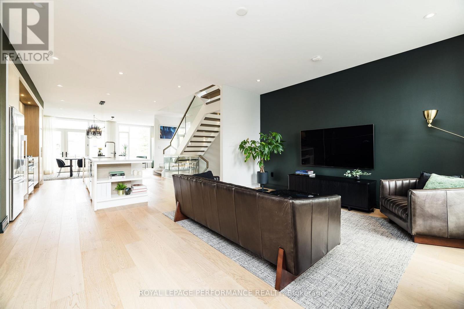 330 Kenwood Avenue, Ottawa, Ontario  K1Z 8N2 - Photo 15 - X13110564