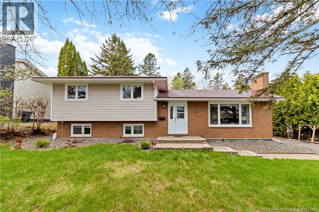 460 Dufferin Street, Fredericton, New Brunswick  E3B 3A7 - Photo 3 - NB139169