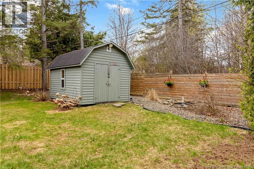 460 Dufferin Street, Fredericton, New Brunswick  E3B 3A7 - Photo 33 - NB139169
